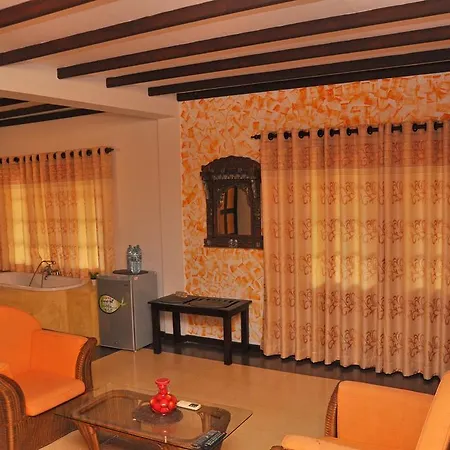 Solomon Beach Hotel Marawila Room photo